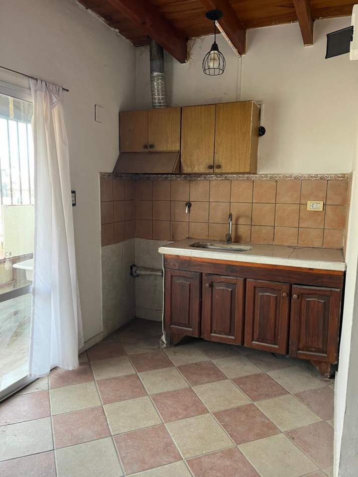 MONOAMBIENTE - ALQUILER - LAS HERAS